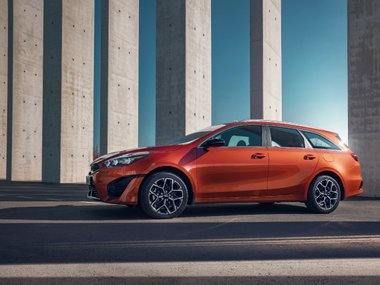 Новый Kia Ceed: цены и комплектации 2021