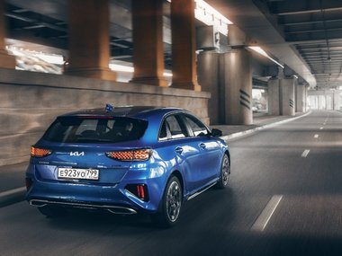 Новый Kia Ceed: цены и комплектации 2021