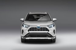 Обновлённый Toyota RAV4 2022 показали официально