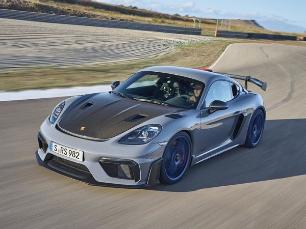 Представлен спортивный Porsche 718 Cayman