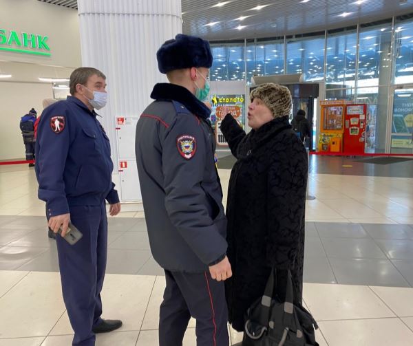 В Челябинске продолжают штрафовать антимасочников