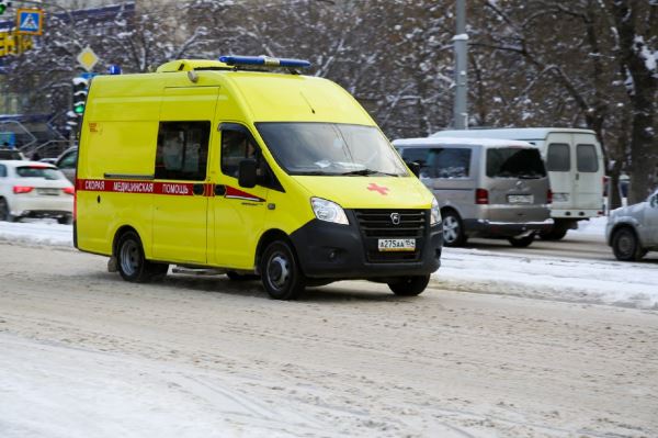 В Новосибирске водитель Toyota Corolla сбил 8-летнего мальчика